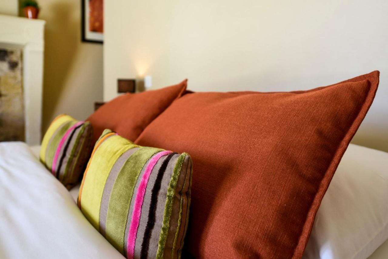 Bed and Breakfast Bleu Raisin Les Salles-de-Castillon Екстер'єр фото