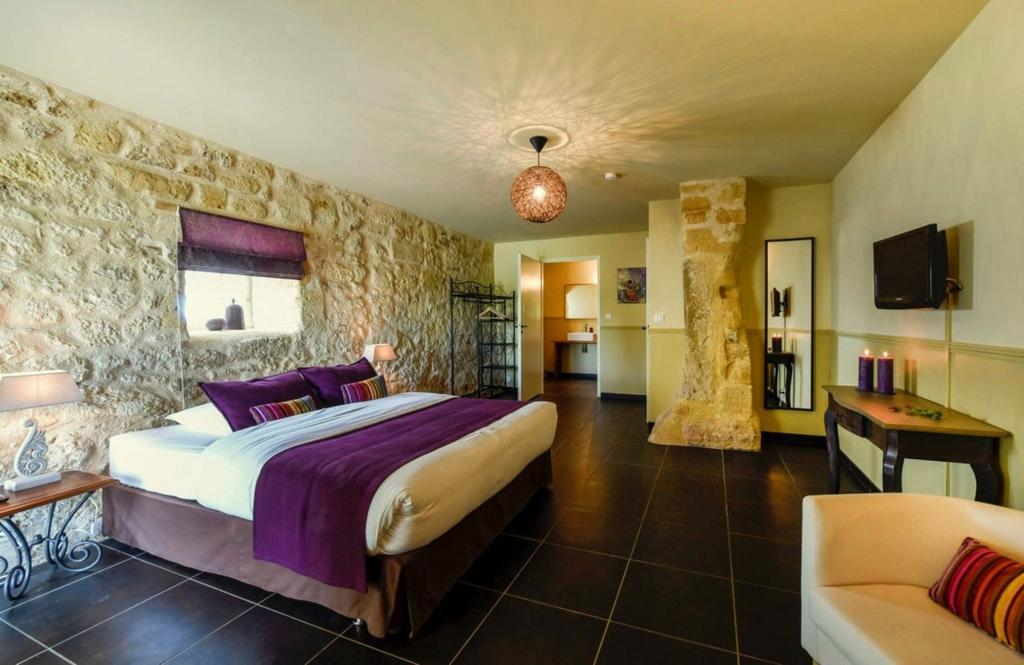 Bed and Breakfast Bleu Raisin Les Salles-de-Castillon Екстер'єр фото